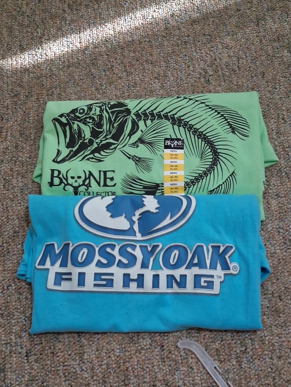 Delta Kids' Turquoise and Lime Graphic Tees - Mossy Oak Fishing & Bone Collector